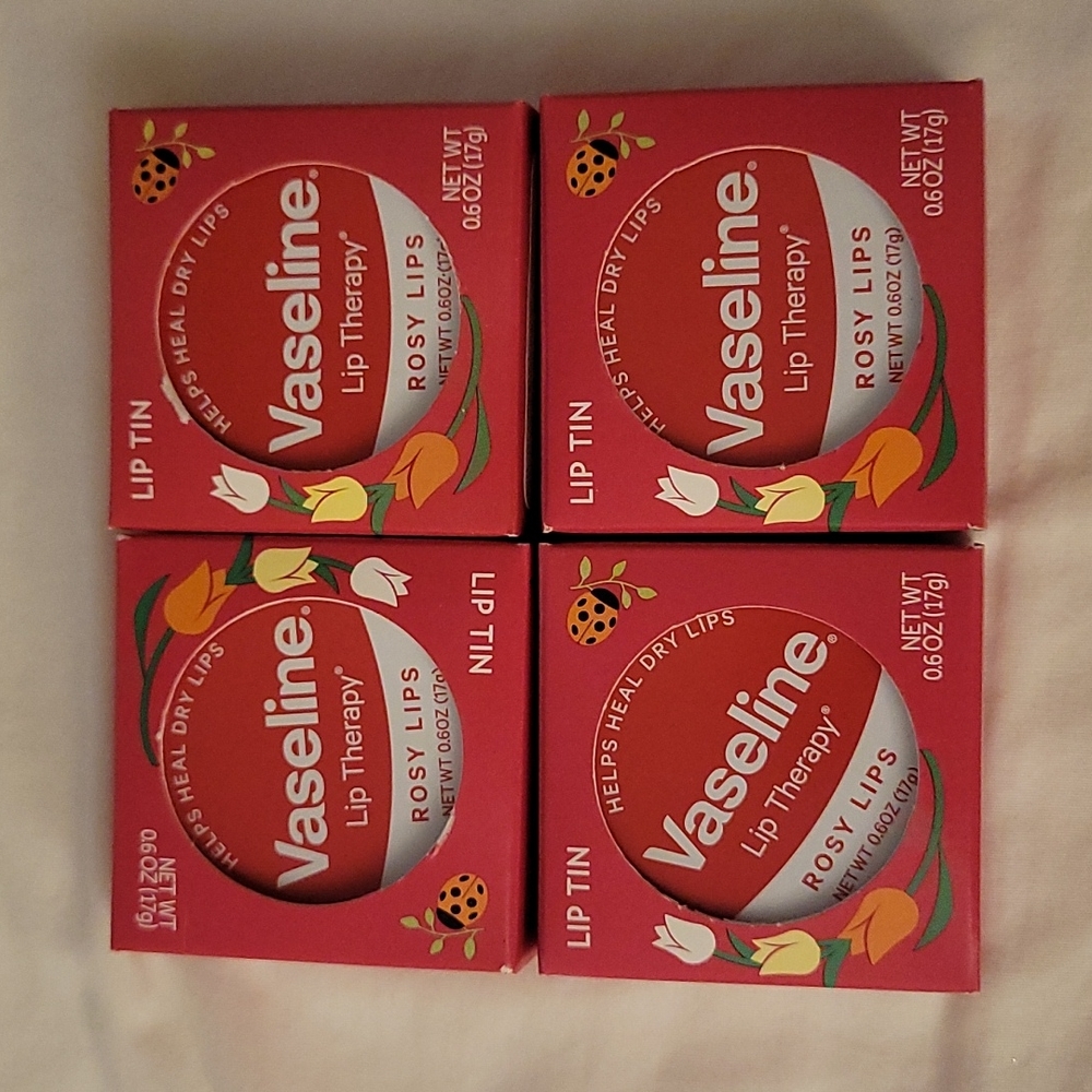 Vaseline lip therapy
